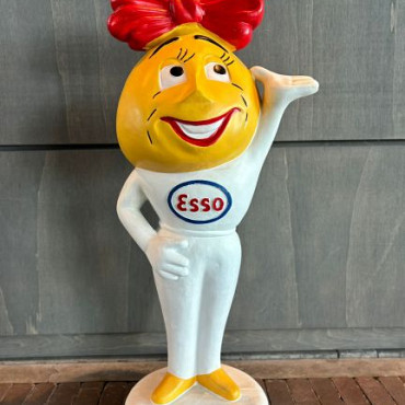 Beeld - Esso vrouw kunststof beschilderd ca. 85cm