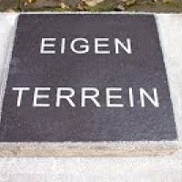 Betontegel 30x30x6 zwart 'Eigen terrein'